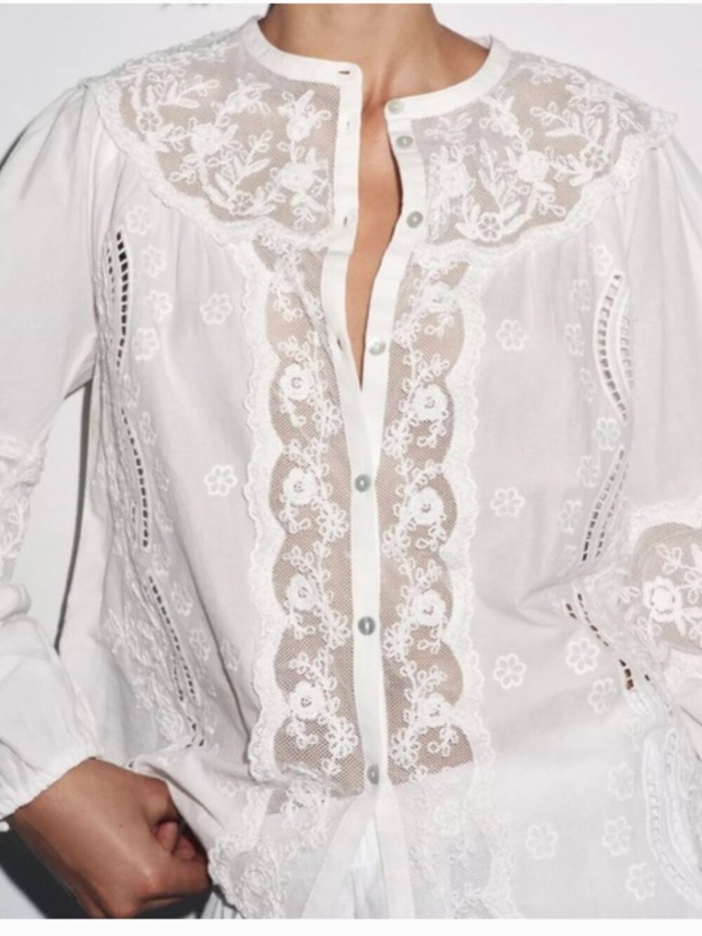 ZARA ZW COLLECTION EMBROIDERED SHIRT Zara White Floral Lace Blouse NWT - Picture 2 of 10